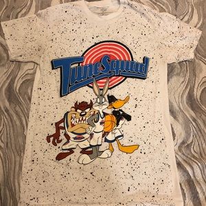 Looney tunes t shirt 🌵